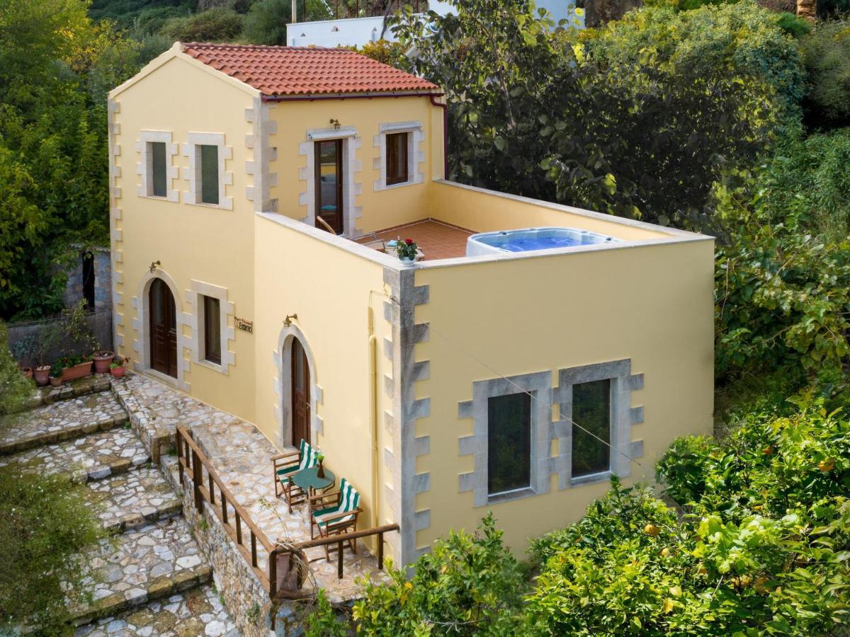 Villa Erontas - Private Heated Jacuzzi Maherí Kültér fotó
