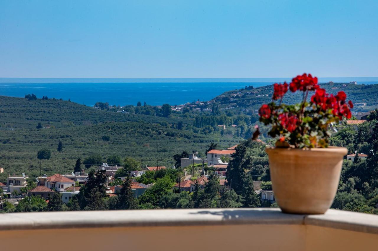 Villa Erontas - Private Heated Jacuzzi Maherí Kültér fotó