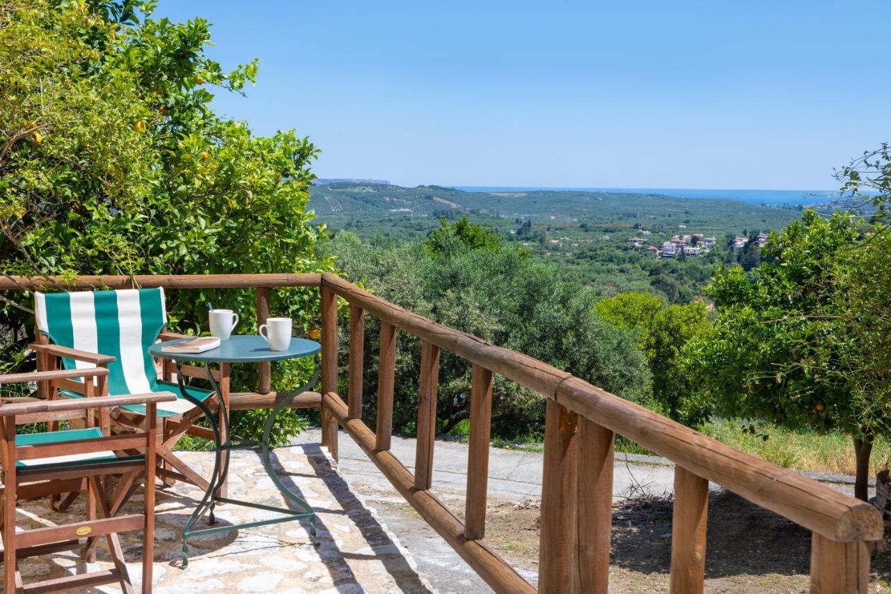 Villa Erontas - Private Heated Jacuzzi Maherí Kültér fotó