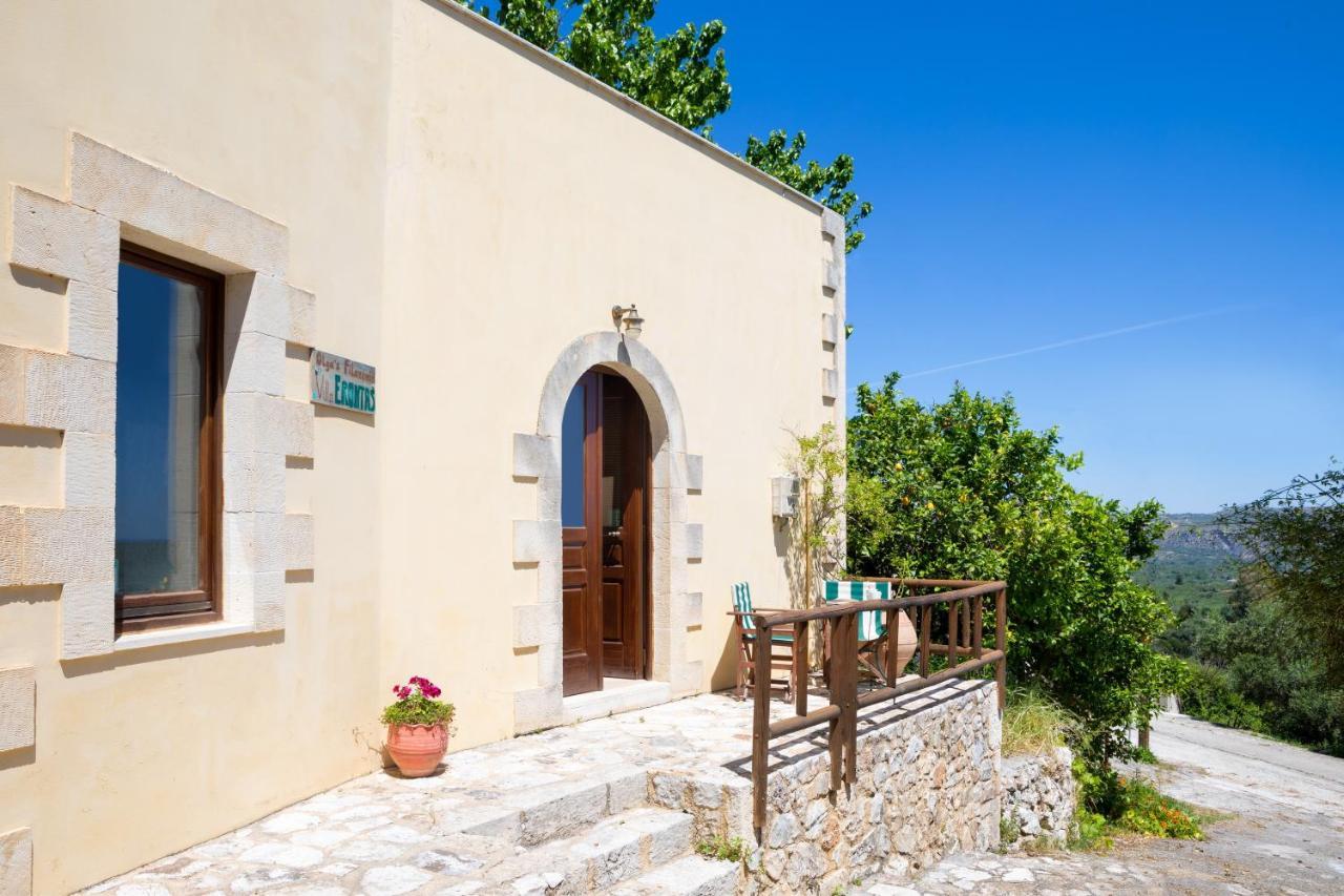 Villa Erontas - Private Heated Jacuzzi Maherí Kültér fotó